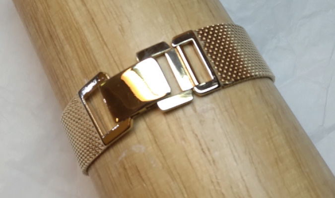 Bracelet extension clasp